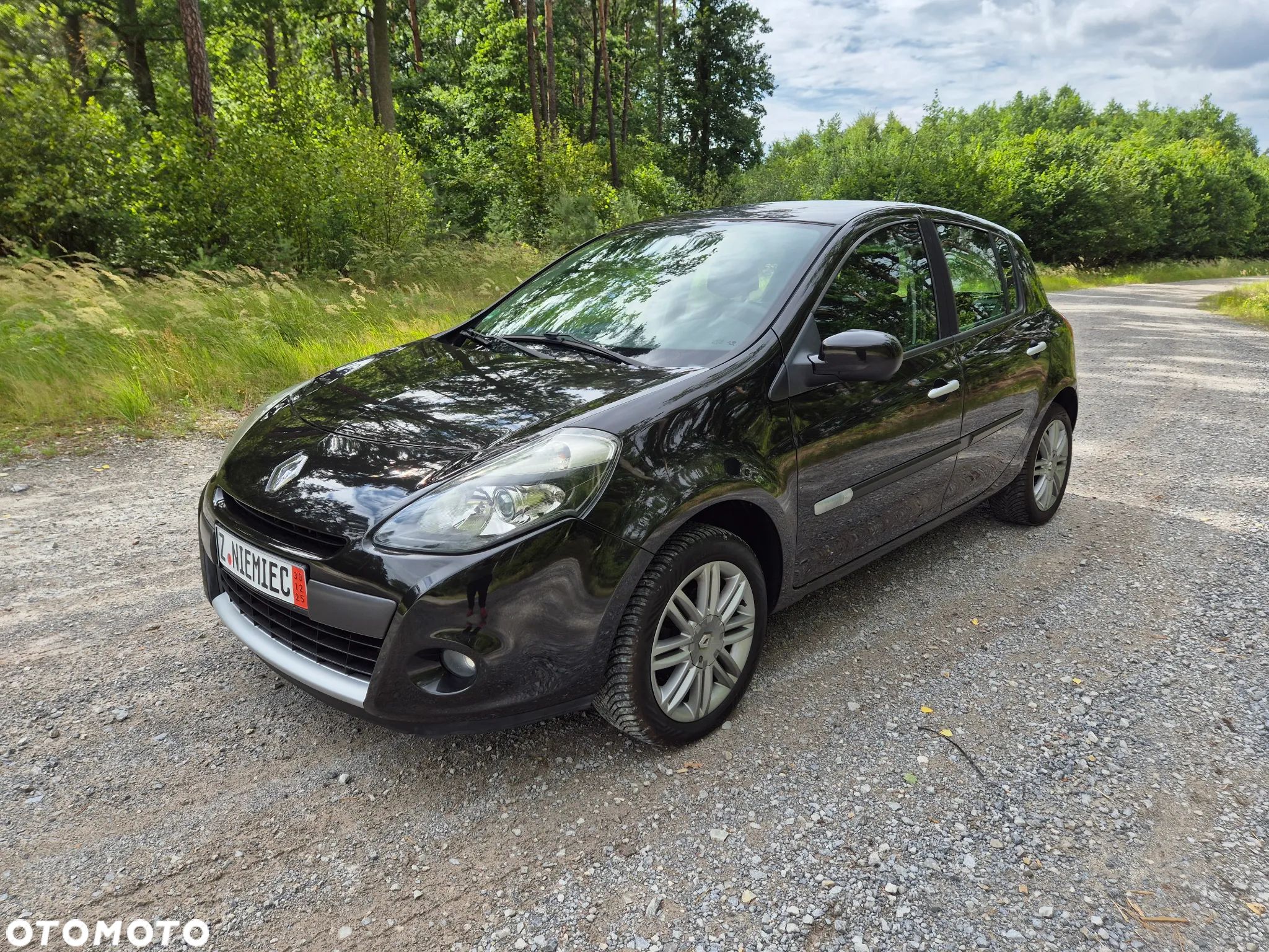 Renault Clio 1.2 16V Tech Run - 1