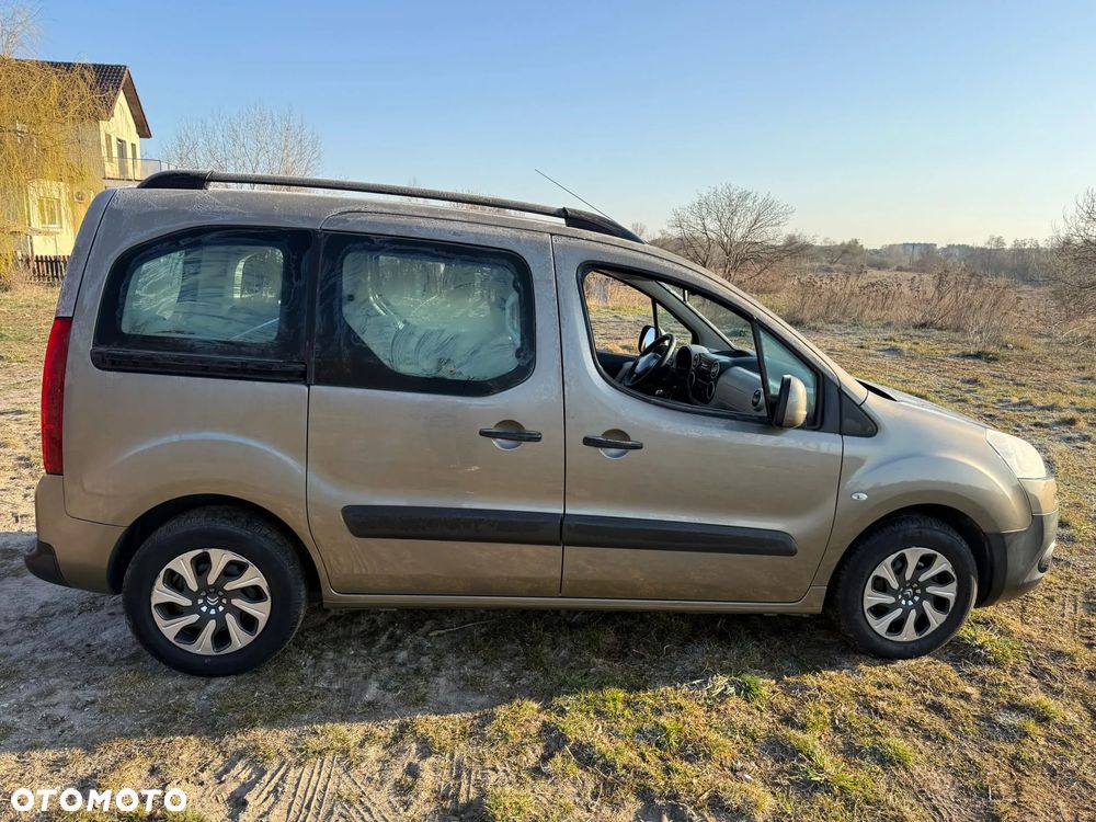 Peugeot Partner 98 VTi Style - 16