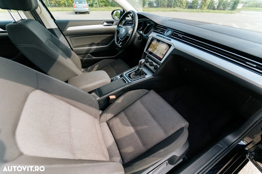 VOLKSWAGEN Passat 2017 — imagine 9