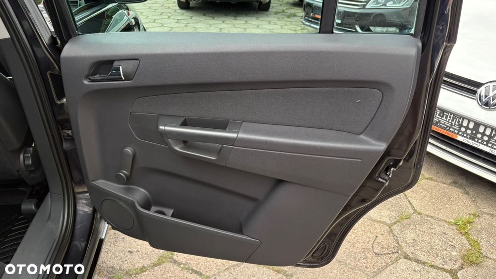 Opel Zafira 1.7 CDTI - 18
