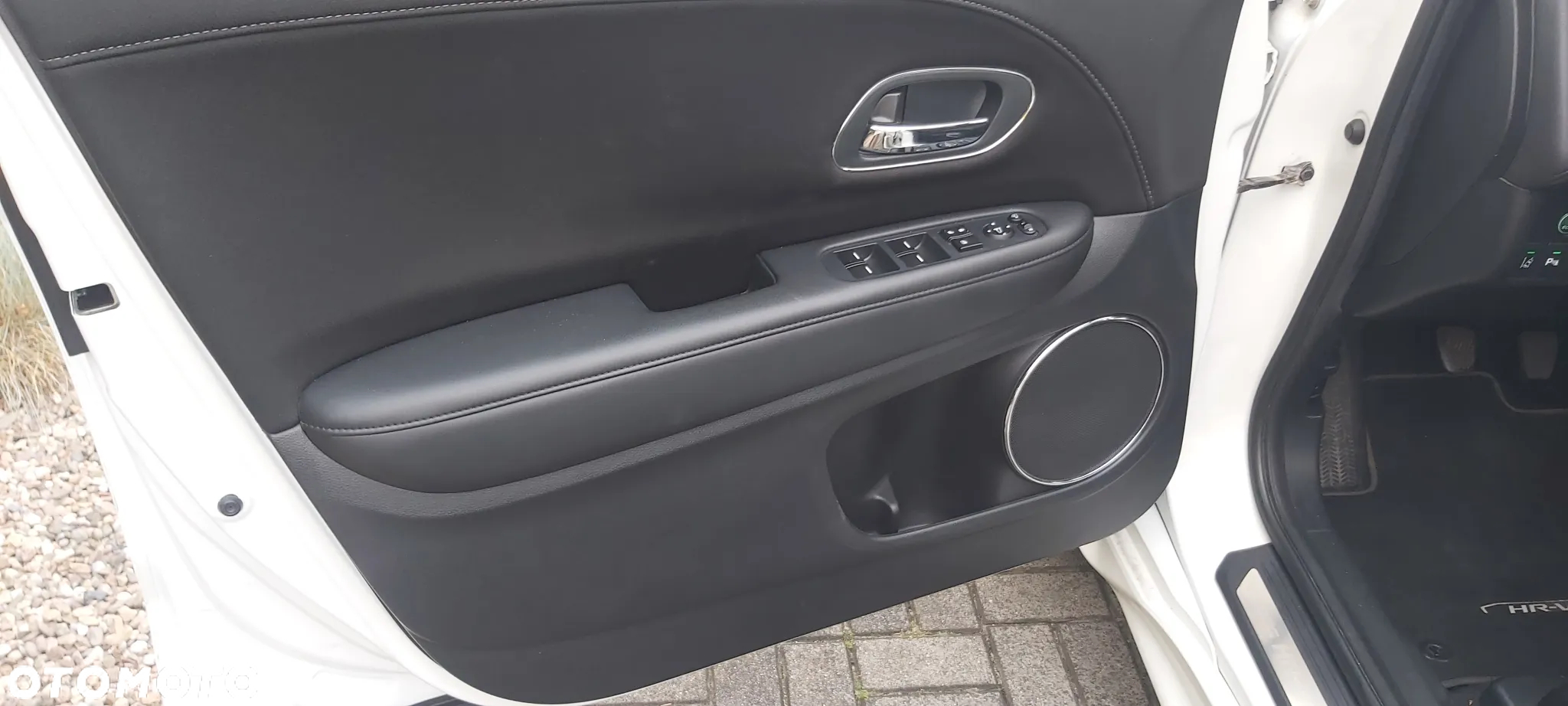 Honda HR-V 1.5 i-VTEC Executive - 22