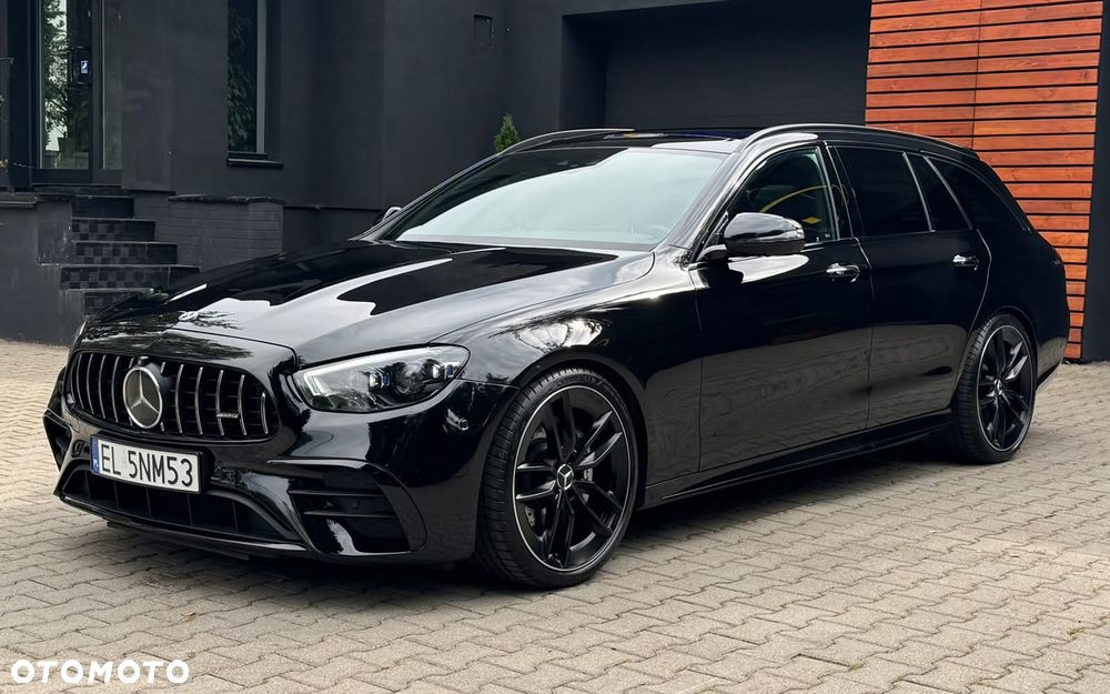 Mercedes-Benz Klasa E AMG 53 4Matic+ AMG Speedshift TCT-9G - 24