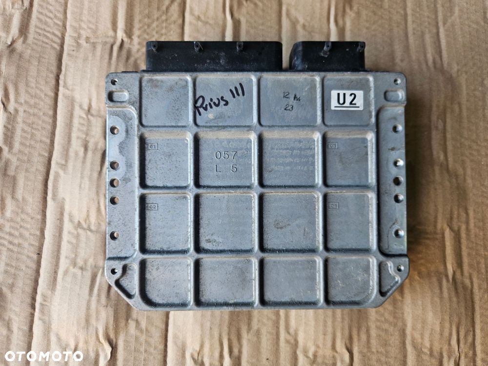 toyota prius iii 09-15 komputer silnika - 1