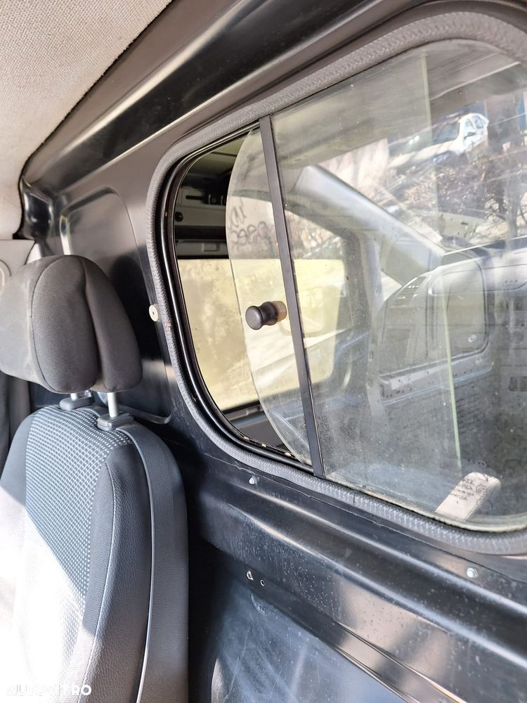 Mercedes-Benz Vito Kompakt Mixto - 8