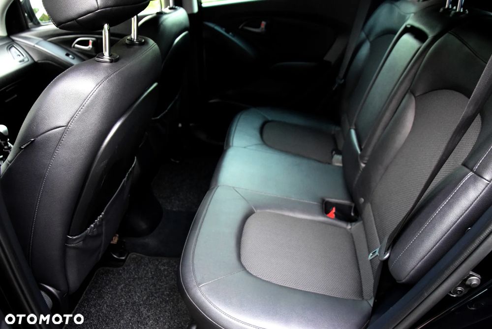 Hyundai ix35 1.6 GDI Premium 2WD - 19