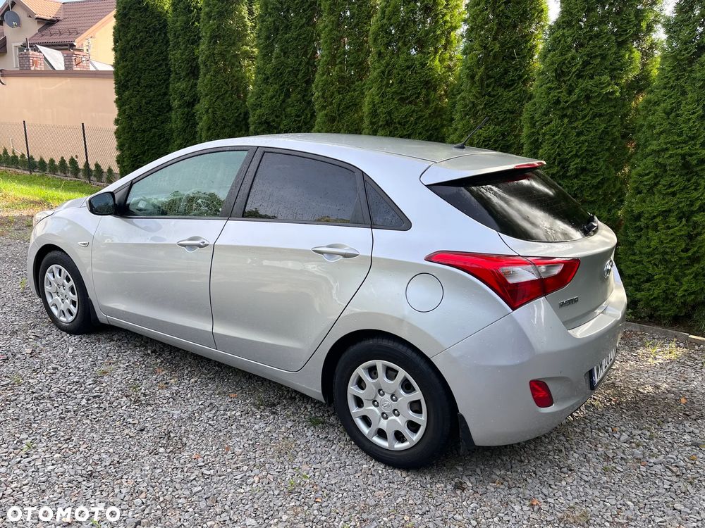 Hyundai i30 1.6 Classic + - 3