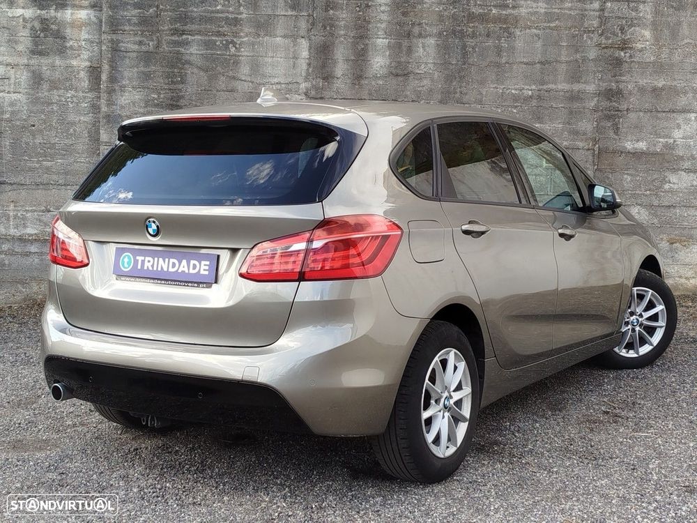 BMW 216 Active Tourer d Luxury Line - 21