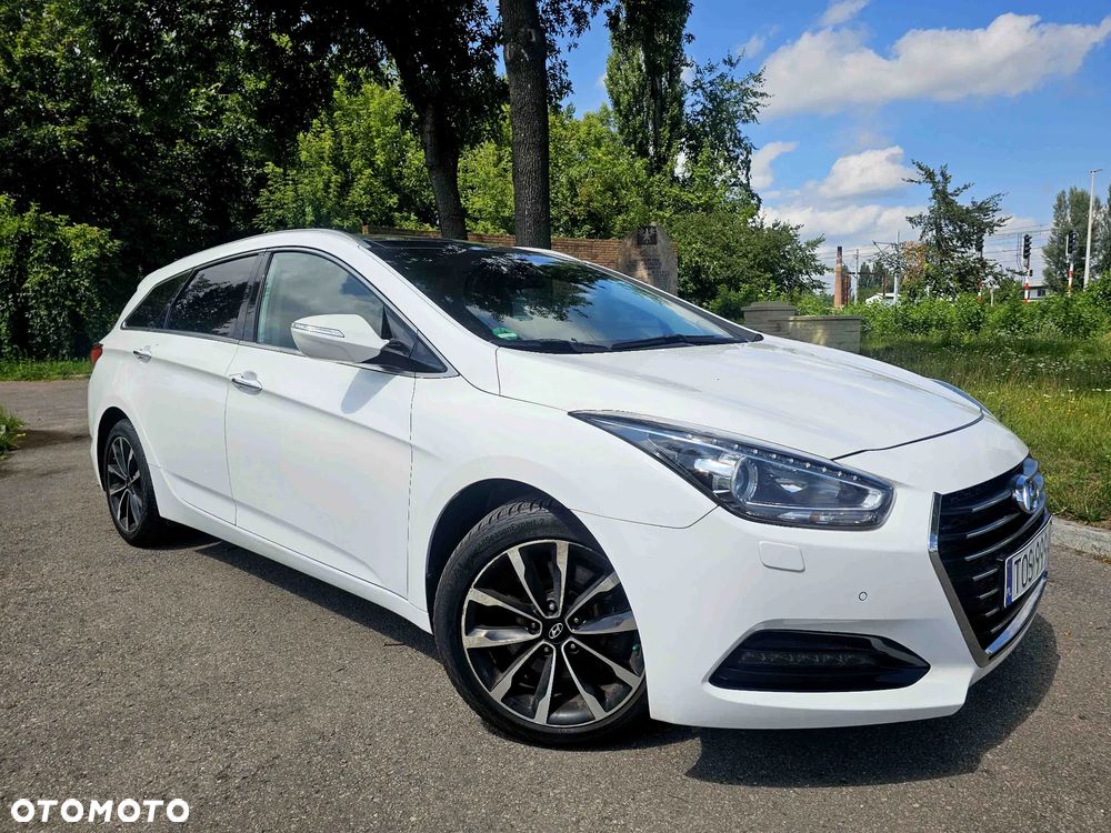Hyundai i40 Kombi 1.7 CRDi Premium - 2