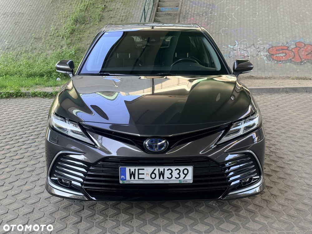 Toyota Camry 2.5 Hybrid Comfort CVT - 2