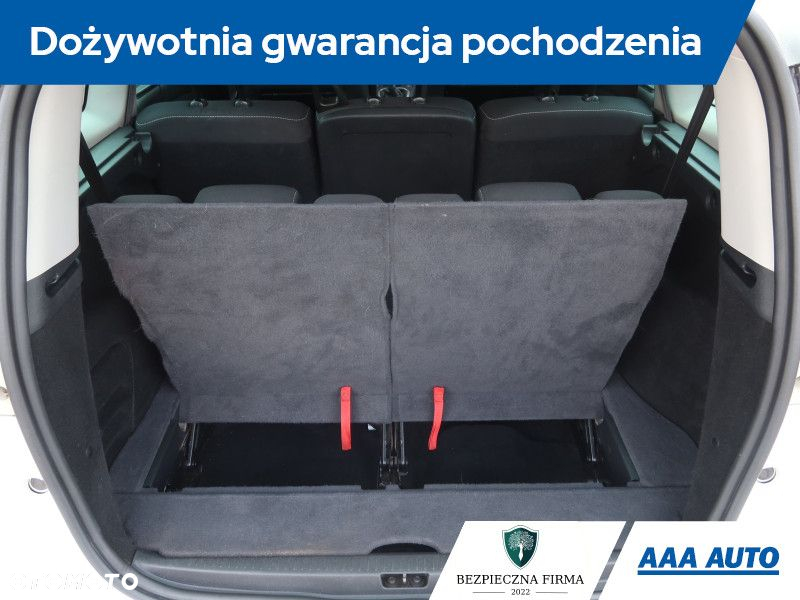 Renault Grand Scenic - 22