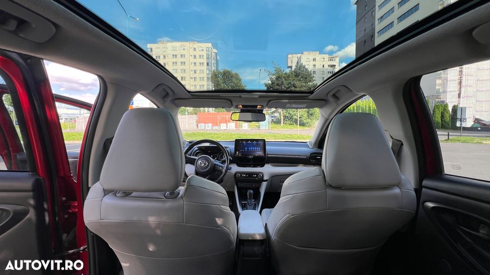 Toyota Yaris - 5