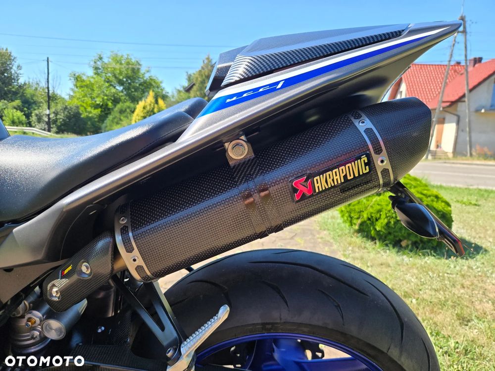 Yamaha YZF - 9