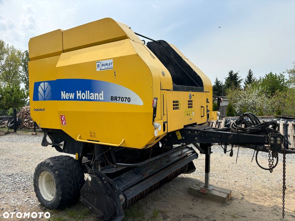 New Holland BR7070 - 5