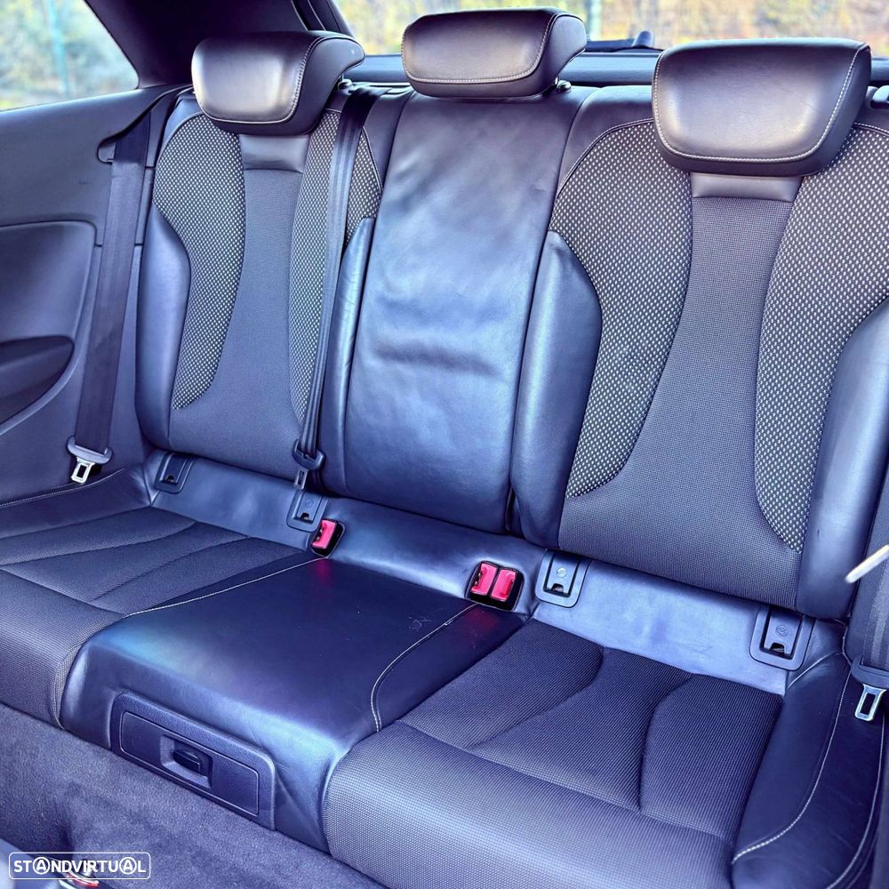 Audi A3 2.0 TDI S-line - 8