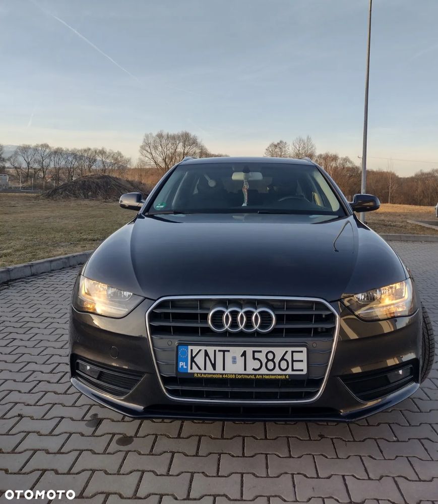 Audi A4 Avant 2.0 TDI DPF clean diesel multitronic Ambiente - 5
