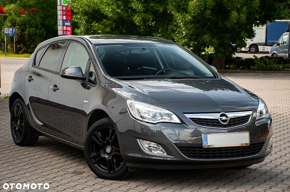Opel Astra 1.4 Turbo Innovation - 18
