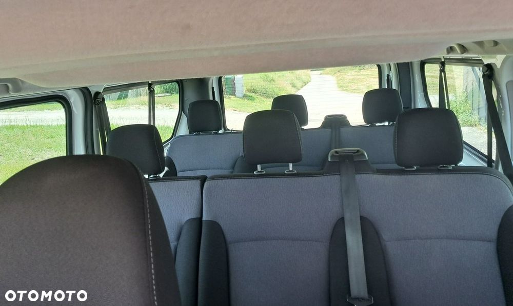 Opel Vivaro - 15
