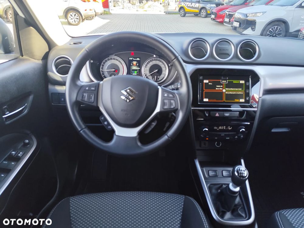 Suzuki Vitara 1.4 Boosterjet SHVS Premium 2WD - 14