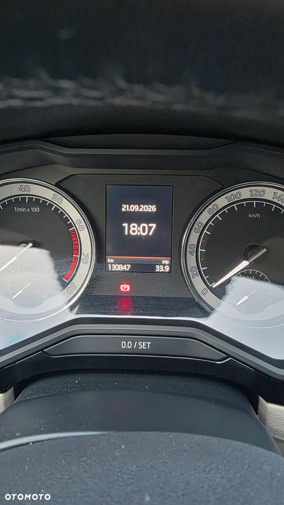 Skoda Superb 2.0 TSI 4x4 L&K DSG - 8