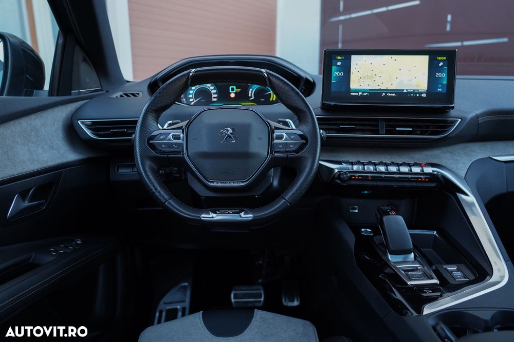 Peugeot 3008 PHEV EAT8 4X4 GT Pack - 18