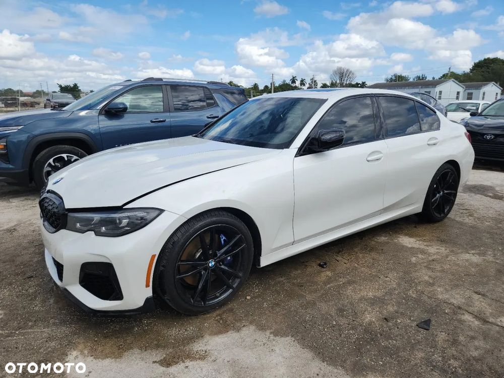 BMW Seria 3 330i xDrive M Sport sport - 2