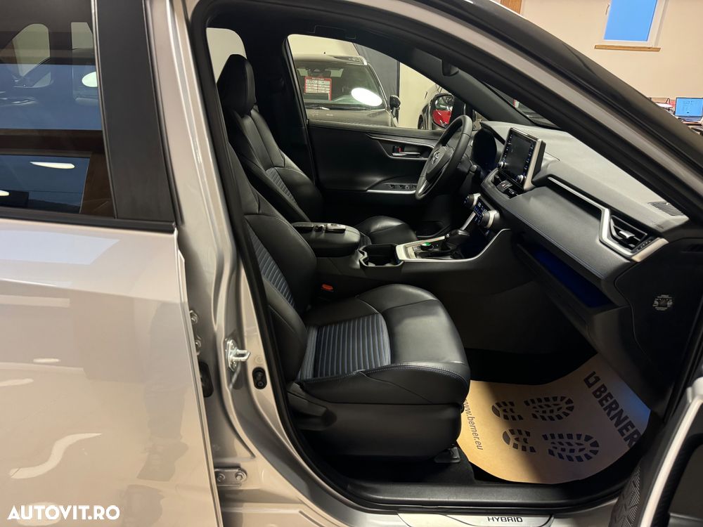 Toyota RAV4 2.5 4x4 Hybrid Black Edition - 12