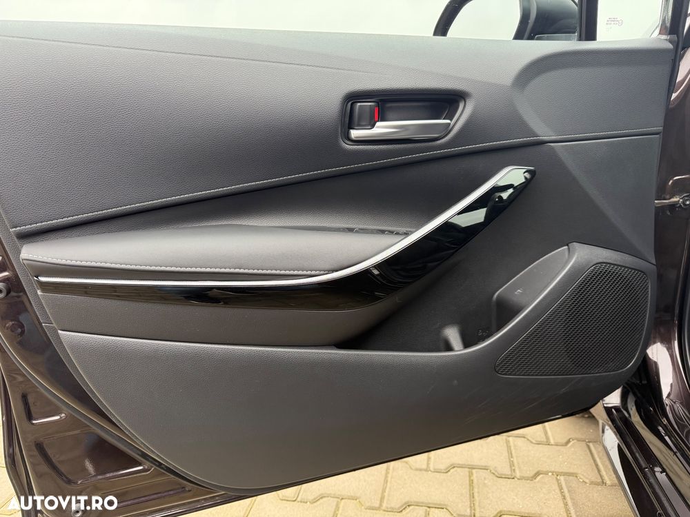 Toyota Corolla 1.8 HSD Exclusive - 12