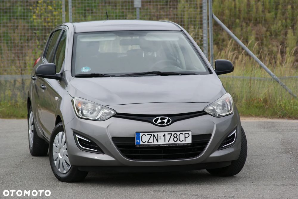 Hyundai i20 - 16