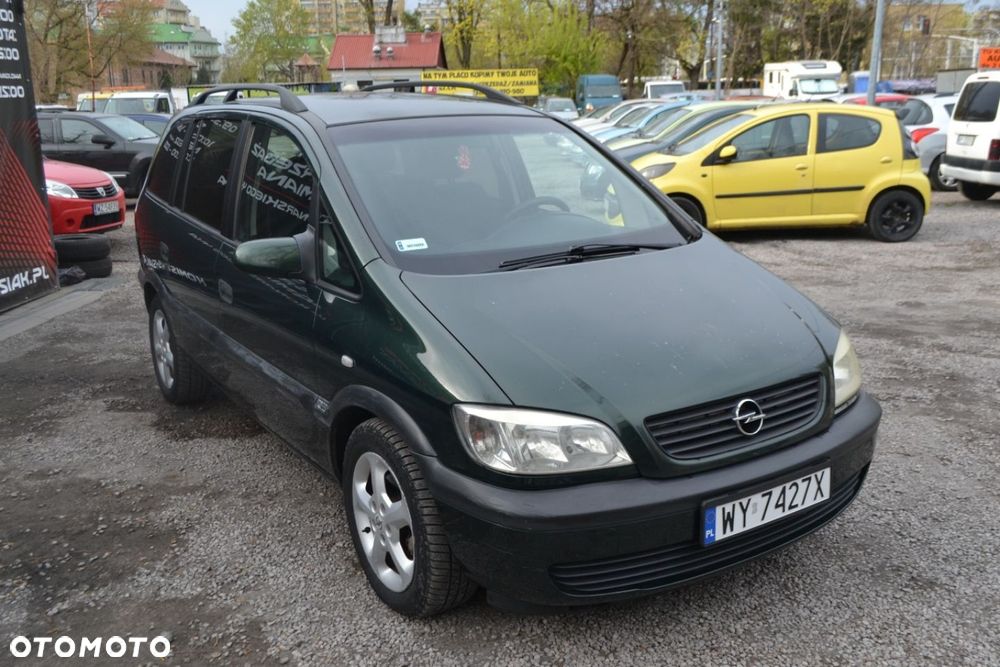 Opel Zafira - 3