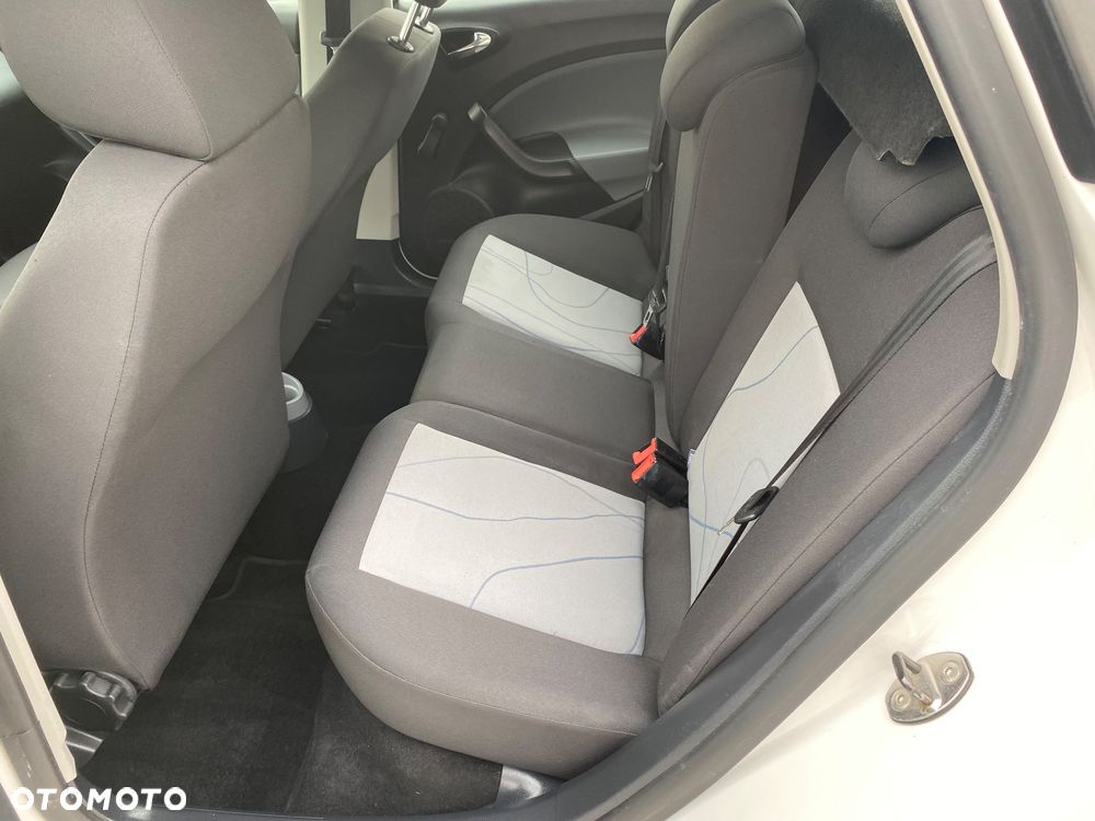 Seat Ibiza 1.4 16V Reference - 29