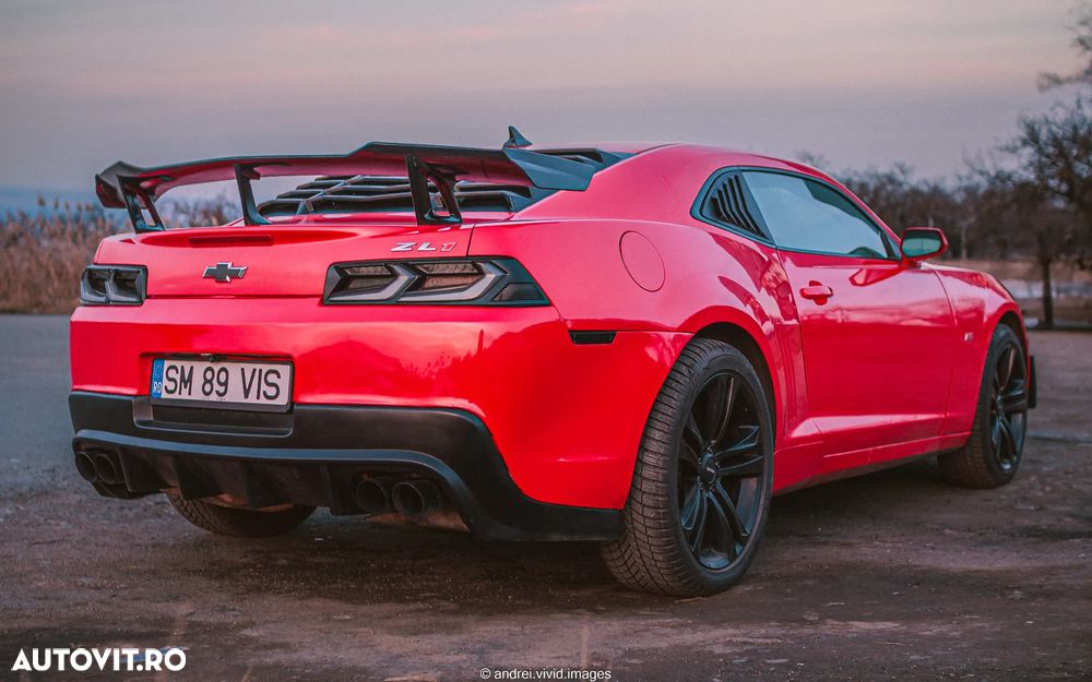 Chevrolet Camaro - 4