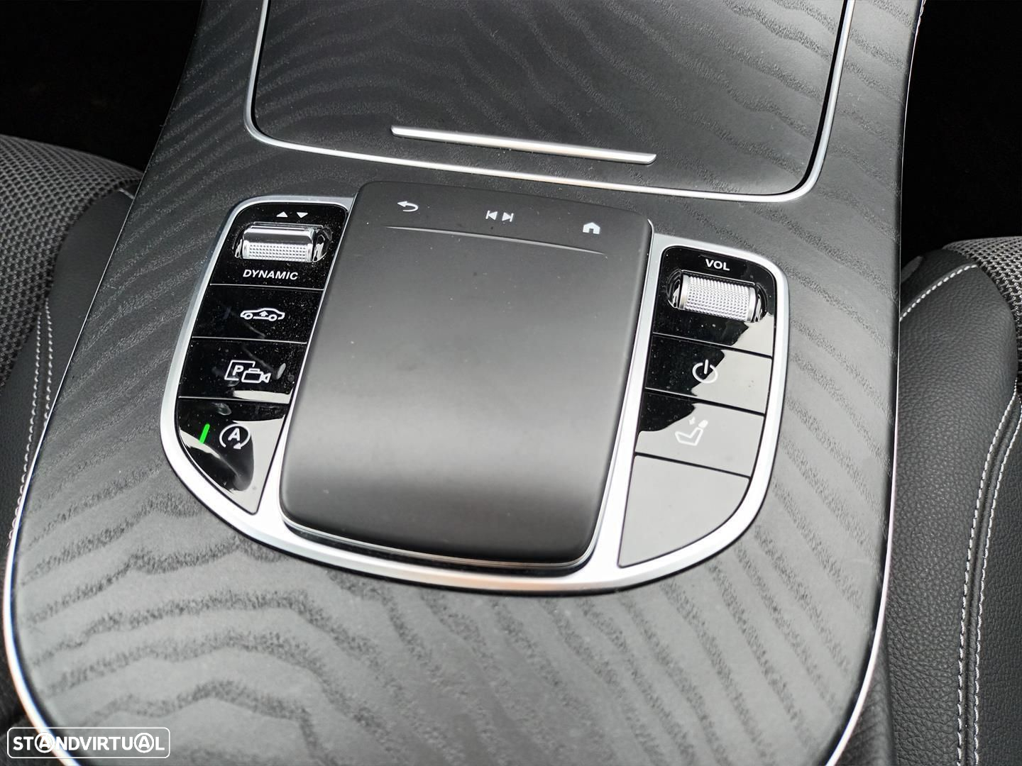 Mercedes-Benz E 220 d Avantgarde 4Matic All-Terrain - 22