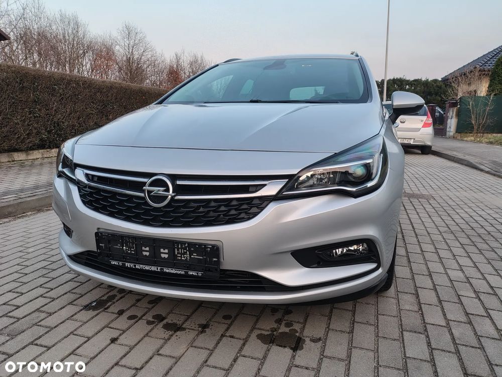 Opel Astra - 2