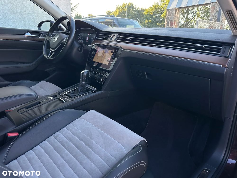 Volkswagen Passat 2.0 TDI SCR DSG Highline - 19