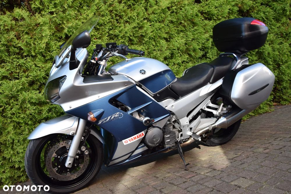 Yamaha FJR - 3