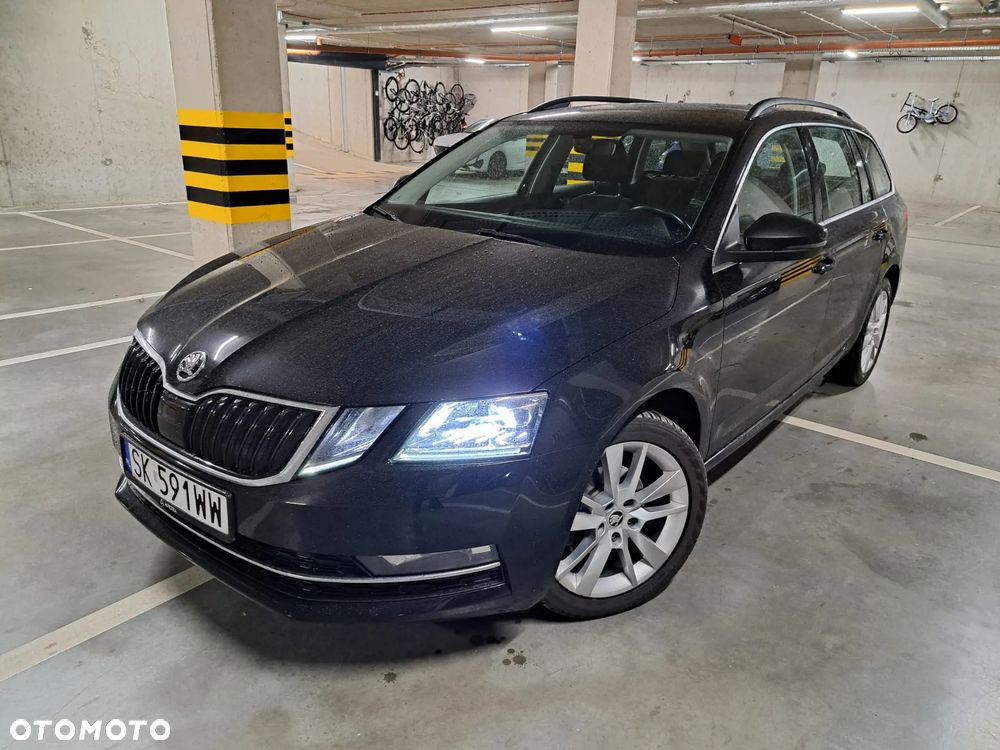 Skoda Octavia 1.6 TDI DSG Style - 1
