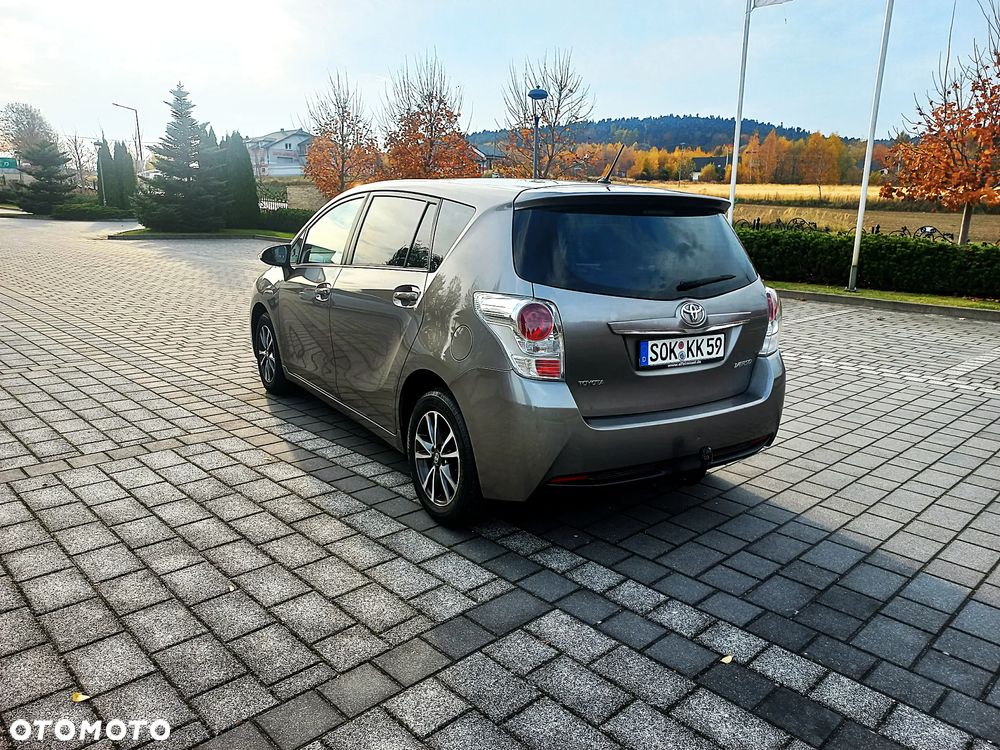 Toyota Verso 1.6 D-4D Active - 15