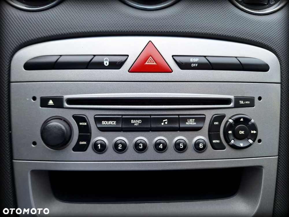 Peugeot 308 1.6 HDi Access - 18