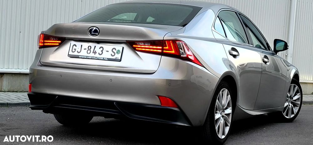 Lexus Seria IS 300h BusinessEdition - 2