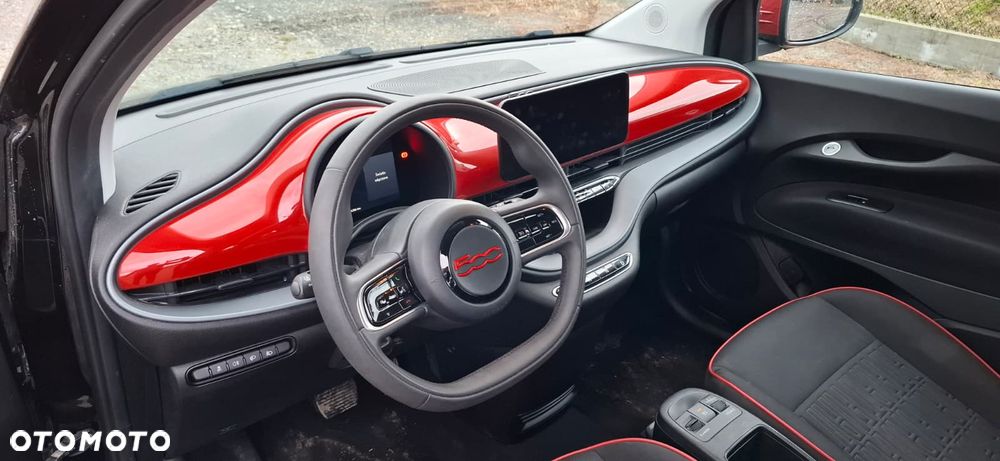 Fiat 500 23.8kWh RED - 8