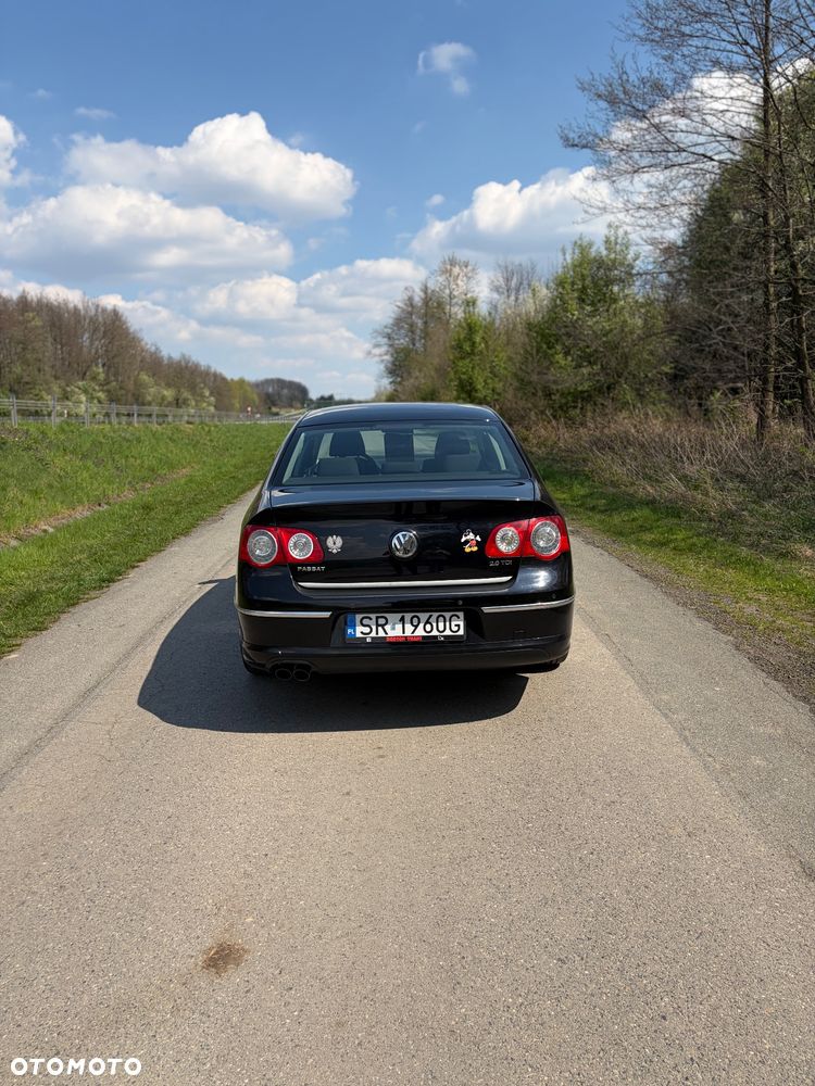Volkswagen Passat 2.0 TDI DPF DSG R-Line Edition - 5