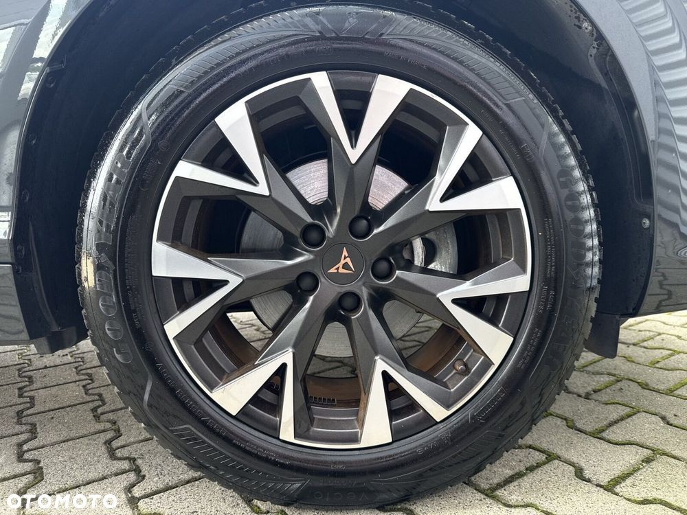 Cupra Terramar 1.5 eTSI mHEV DSG - 38