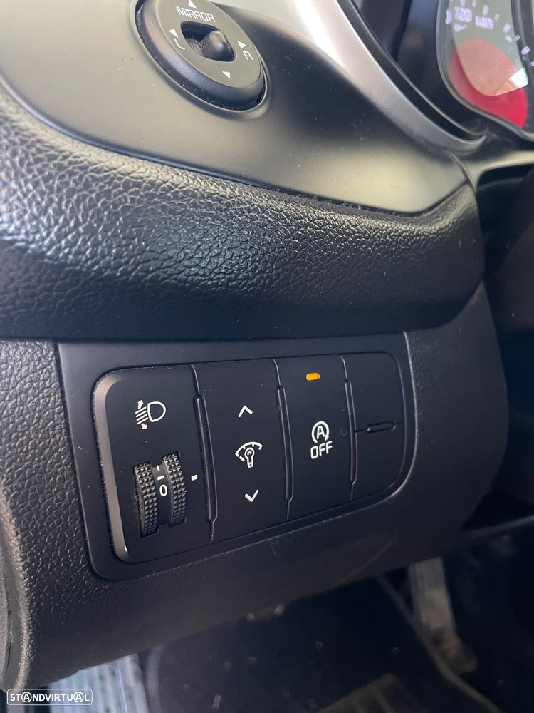 Kia Ceed SW 1.4 CRDi ECO - 7