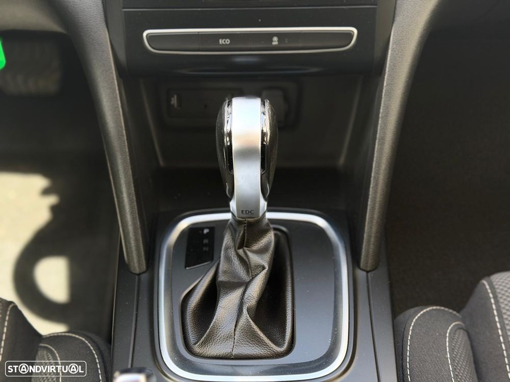 Renault Mégane Sport Tourer ENERGY dCi 110 EDC LIMITED - 23