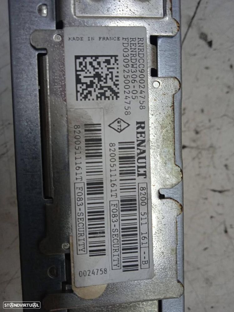 SISTEMA AUDIO / RADIO CD RENAULT KANGOO / GRAND KANGOO 2009 - - 4