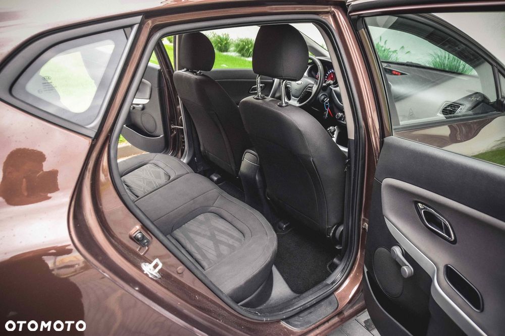 Kia Ceed 1.4 S - 11
