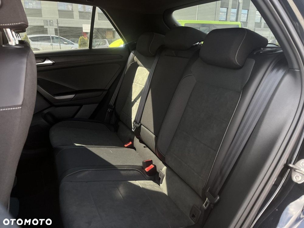 Volkswagen T-Roc 1.5 TSI R-Line DSG - 35