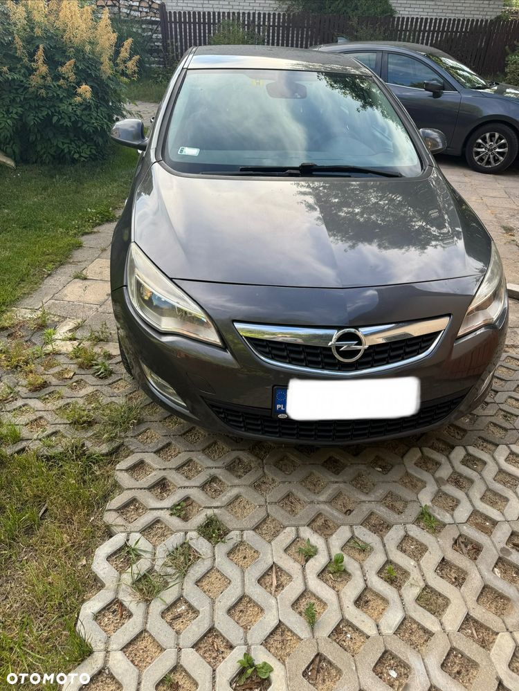 Opel Astra 1.4 Turbo - 1