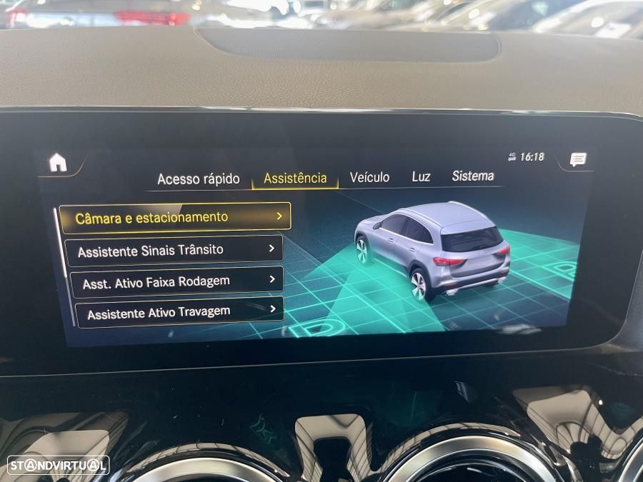 Mercedes-Benz GLA 250 e 8G-DCT Progressive - 24