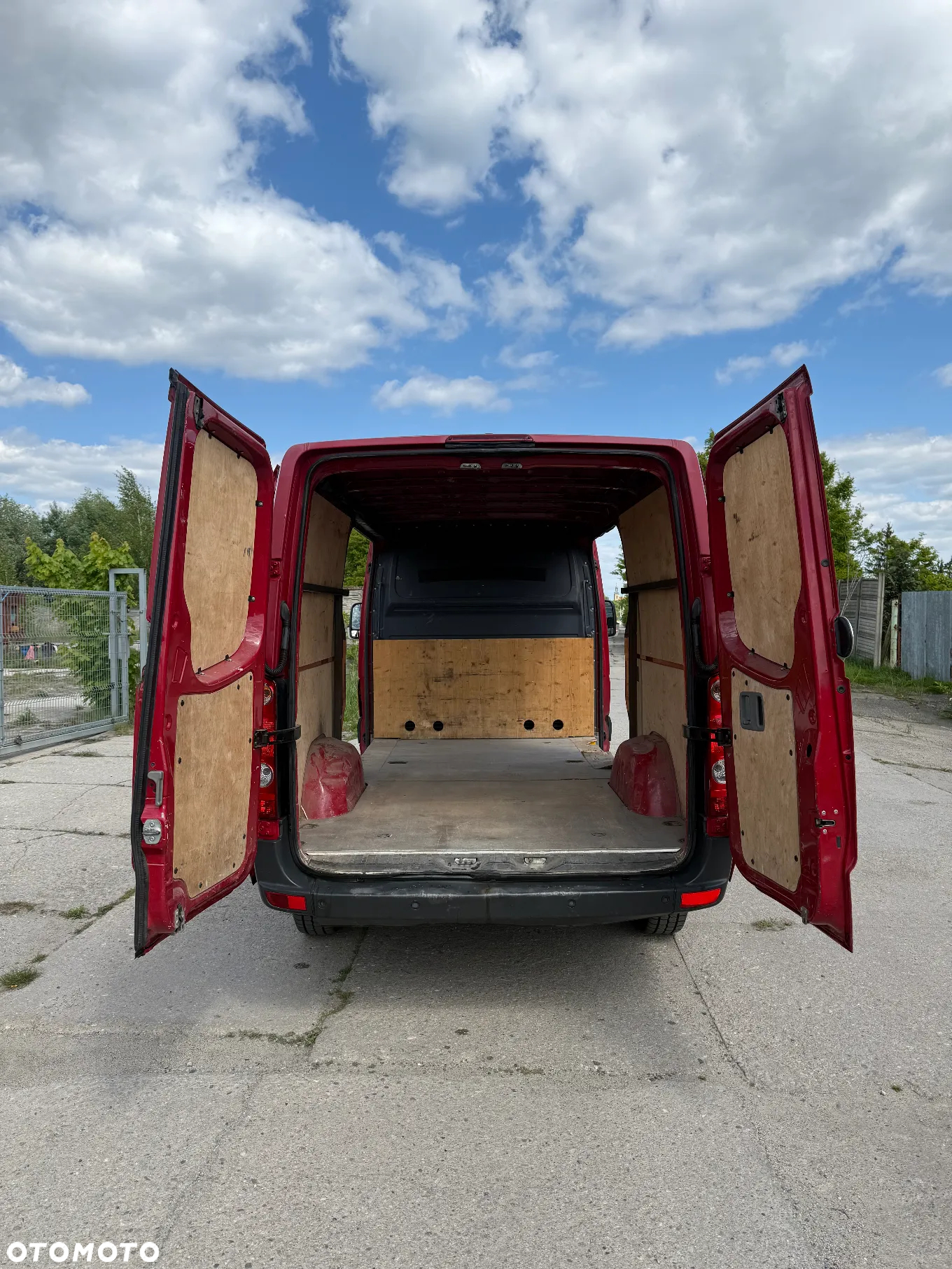 Volkswagen Crafter - 17